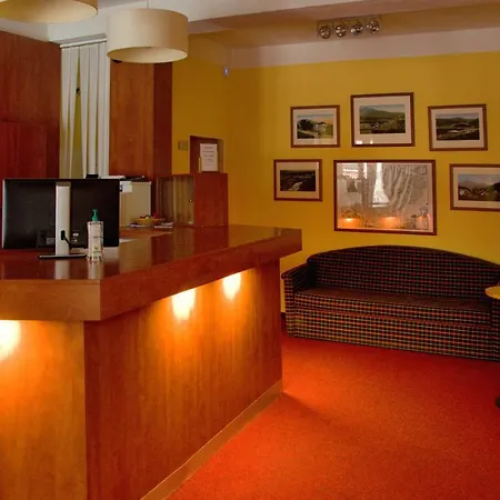 ホテル Hotel Harrachov Inn 3*
