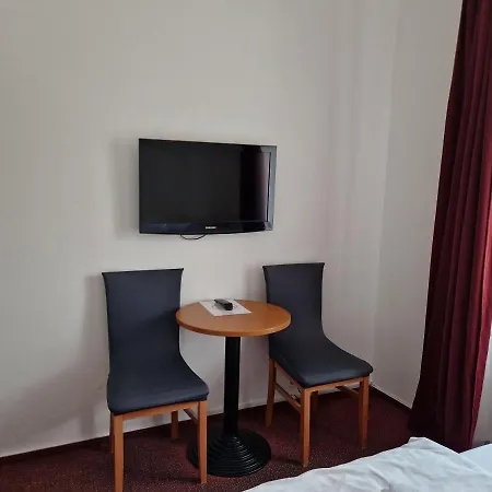 Hotel Harrachov Inn Hotel 3*