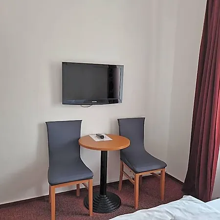 ホテル Hotel Harrachov Inn ハルラホフ