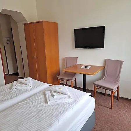ホテル Hotel Harrachov Inn 3*
