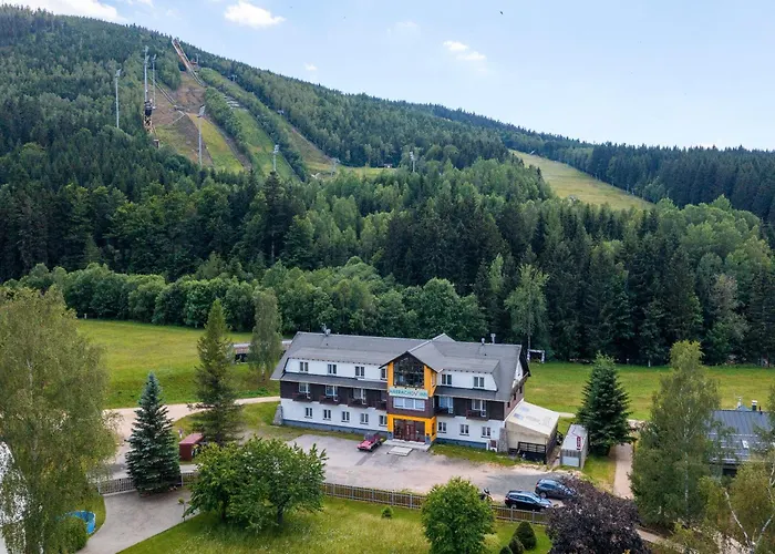Hotel Harrachov Inn Hotell 3*